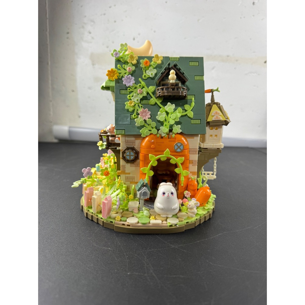Carrot Cottage Bunny House Building Block Set with LED Light and Figures